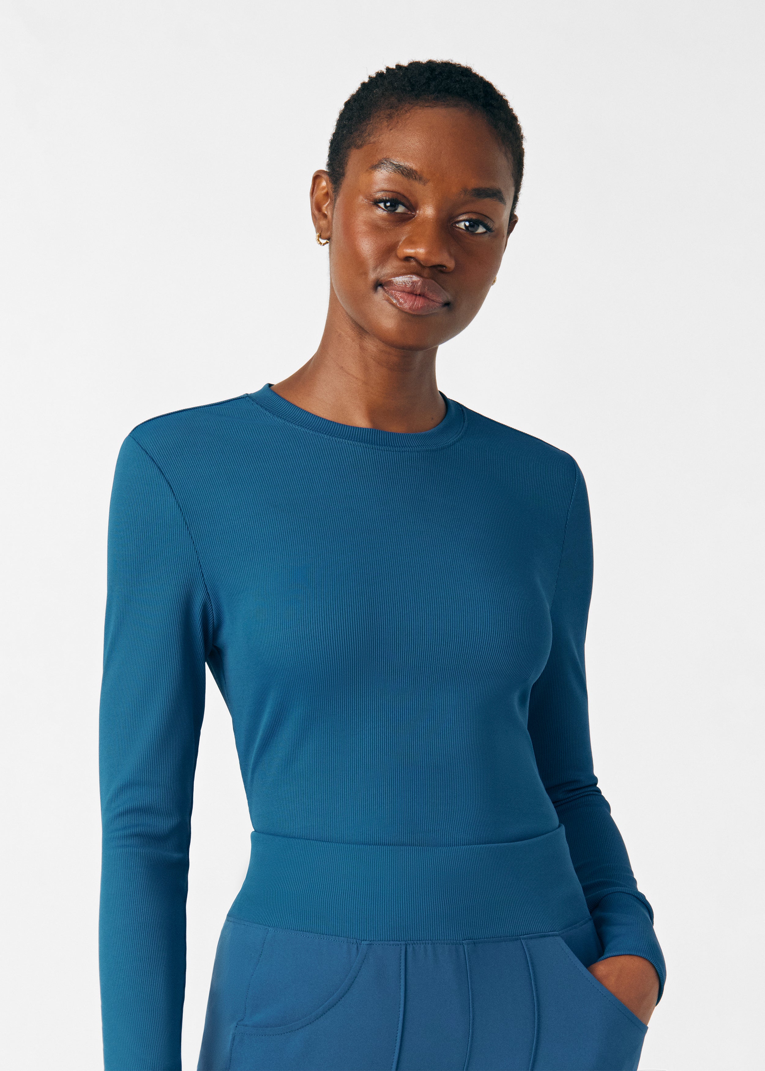 Forward 1-Pocket Long-Sleeve Tee